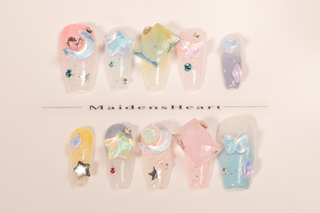 "Macaron Daydream” Press on Nails
