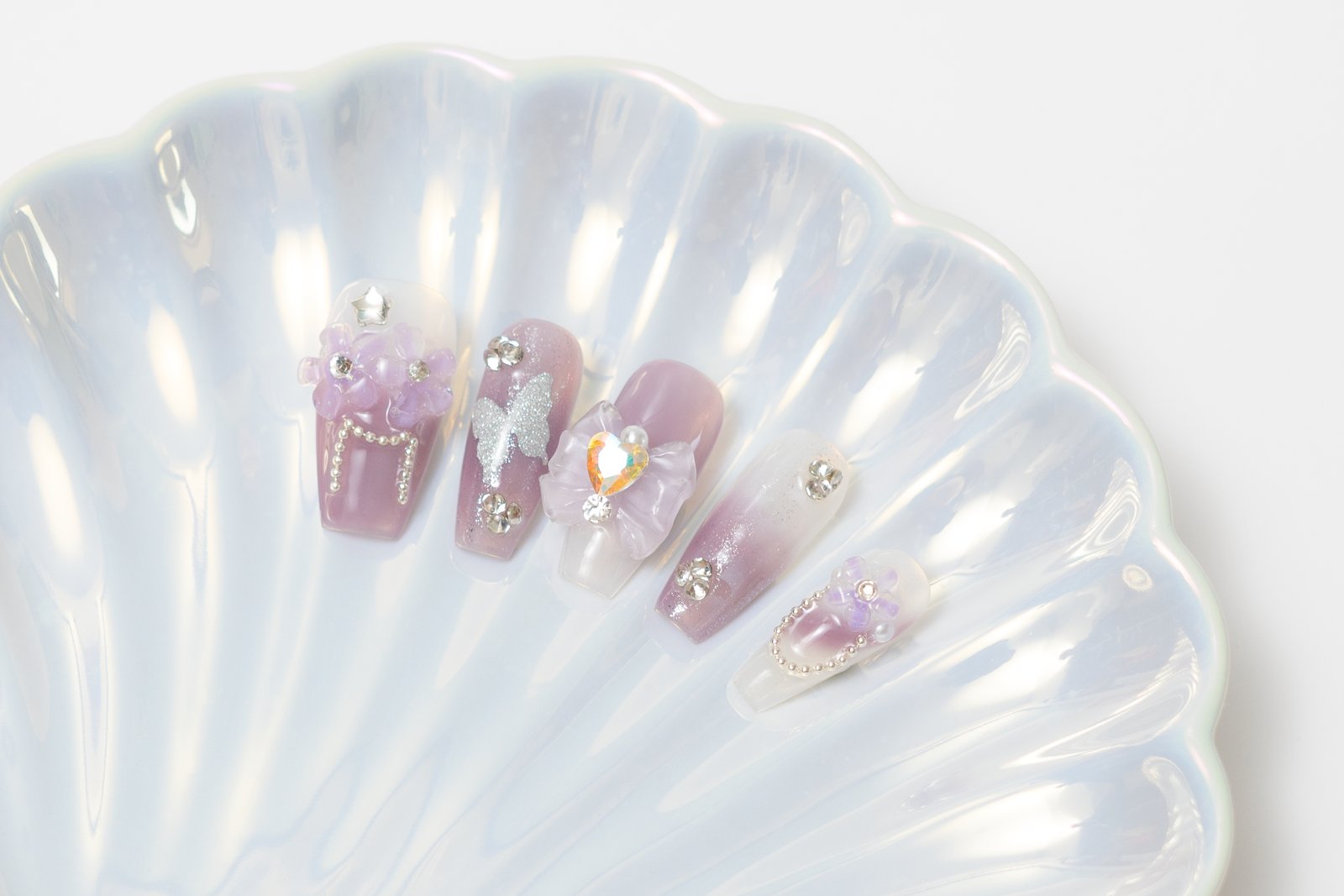 “Lavender Courtyard” Press on Nails set